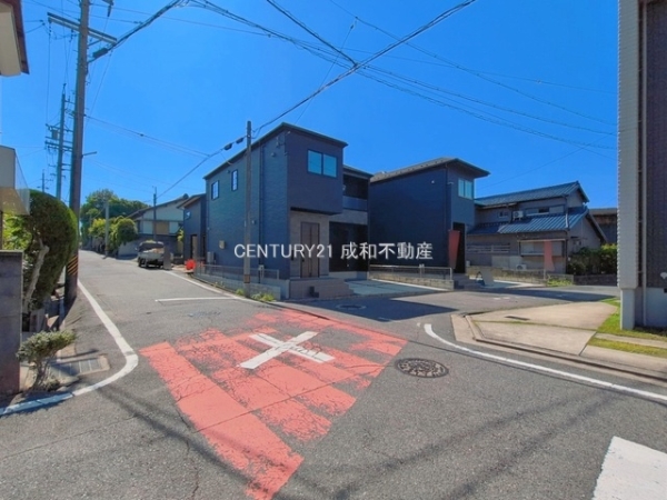 刈谷市野田町西屋敷の新築一戸建