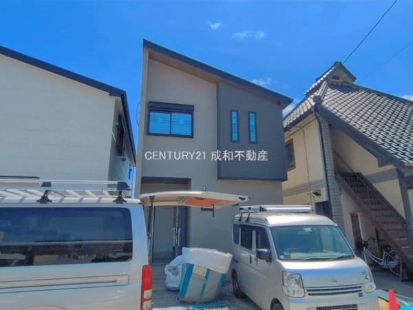 小牧市小牧２丁目の新築一戸建