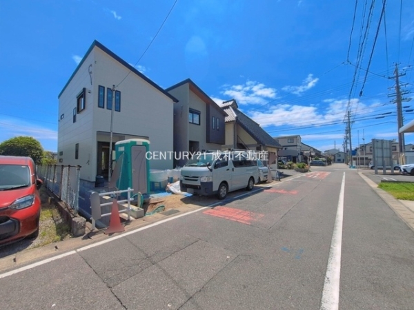 小牧市小牧２丁目の新築一戸建