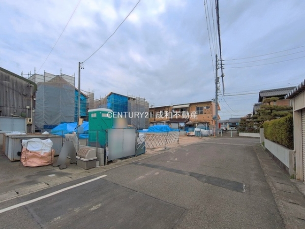 小牧市中央３丁目の新築一戸建