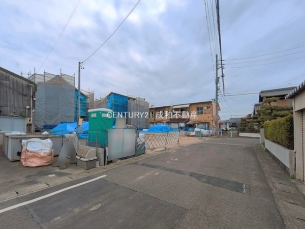 小牧市中央３丁目の新築一戸建