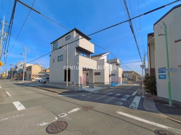 名古屋市瑞穂区平郷町３丁目の新築一戸建