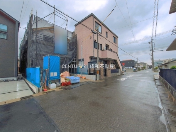 春日井市西本町３丁目の新築一戸建