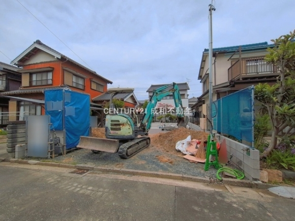 豊橋市曙町字南松原の新築一戸建