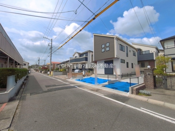 愛知郡東郷町御岳２丁目の新築一戸建