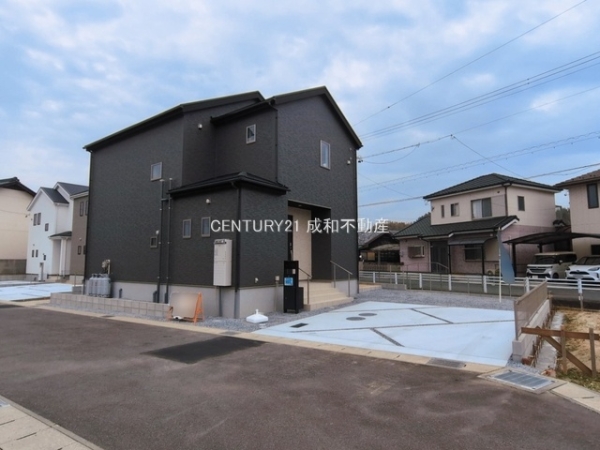 常滑市小倉町８丁目の新築一戸建