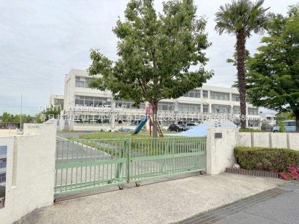 春日井市長塚町１丁目の中古一戸建て(春日井市立山王小学校)