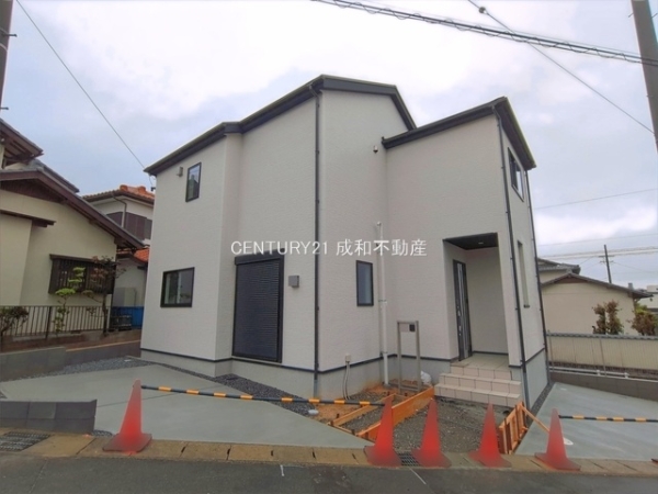日進市藤塚１丁目の新築一戸建