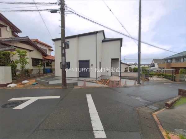 日進市藤塚１丁目の新築一戸建