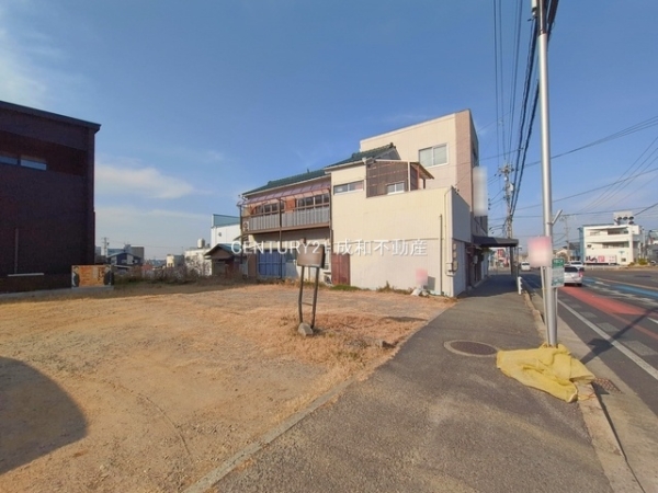 岡崎市鴨田町字山ノ圦の土地