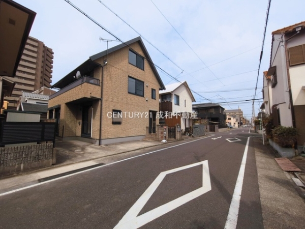 名古屋市南区曽池町１丁目の中古一戸建