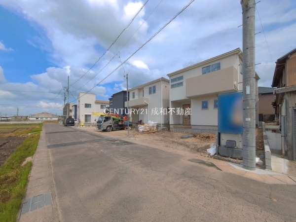 小牧市多気西町の新築一戸建