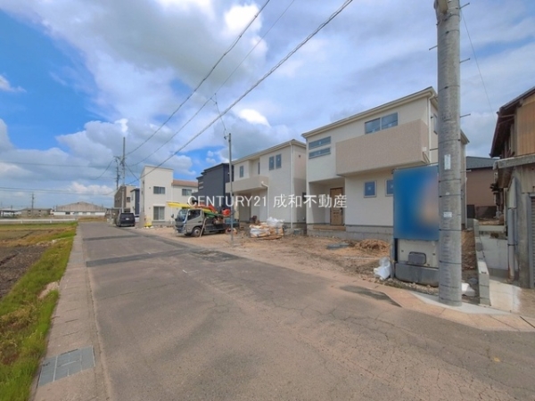 小牧市多気西町の新築一戸建