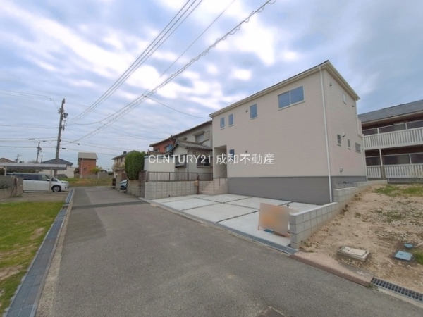 常滑市港町６丁目の新築一戸建