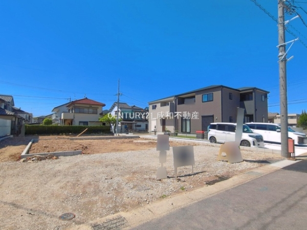 小牧市藤島町中島の新築一戸建