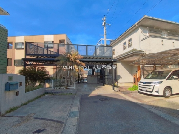 岡崎市明大寺町字大圦の中古一戸建