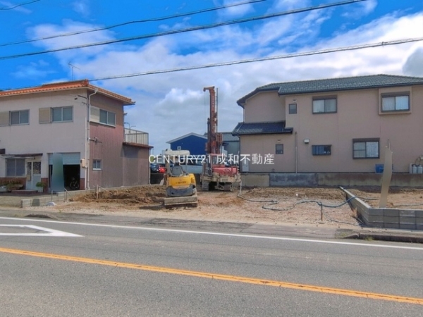 津島市新開町３丁目の新築一戸建