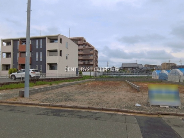 豊橋市草間町字郷裏の新築一戸建