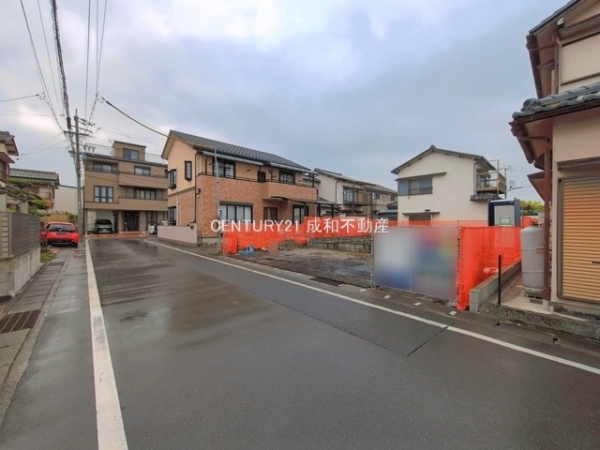 小牧市下小針中島３丁目の新築一戸建