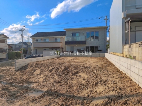 東海市荒尾町奥曽山の新築一戸建