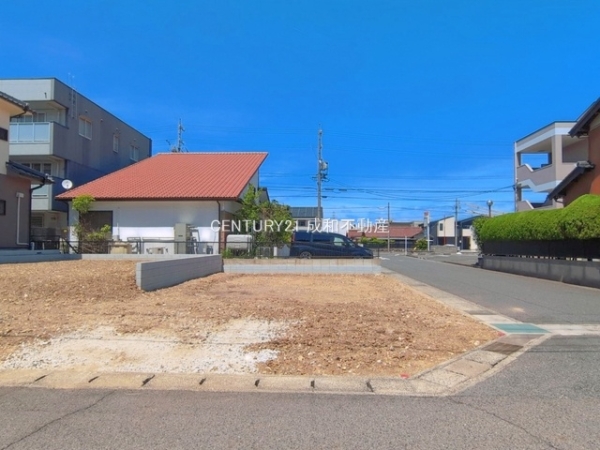 小牧市中央３丁目の新築一戸建