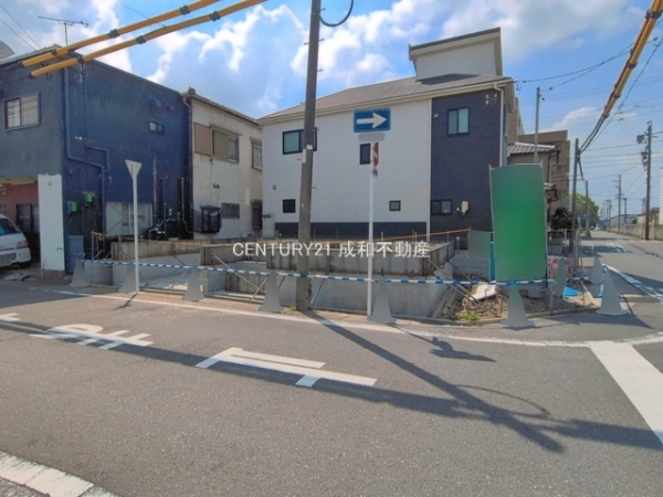名古屋市中川区中島新町４丁目の新築一戸建