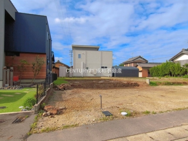 西尾市家武町札木の新築一戸建