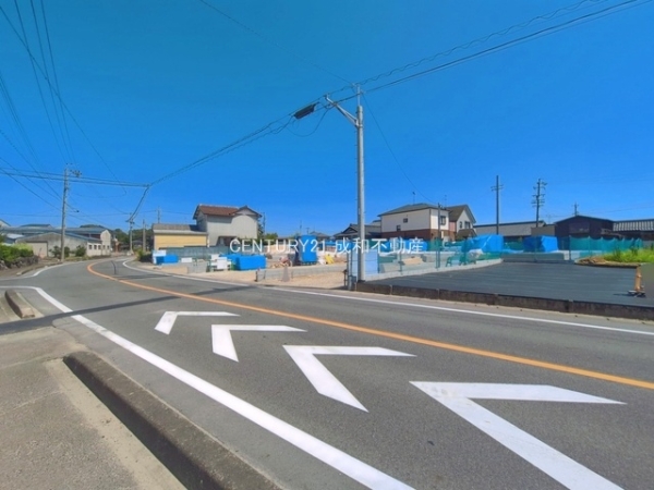 江南市小杁町本郷の新築一戸建