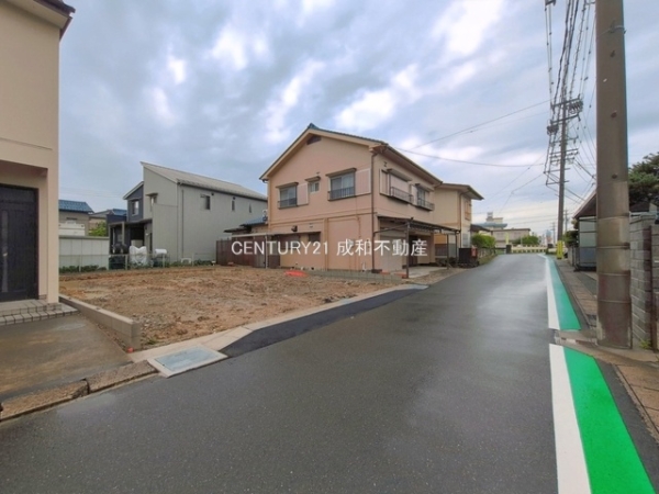 春日井市新開町字新開の新築一戸建