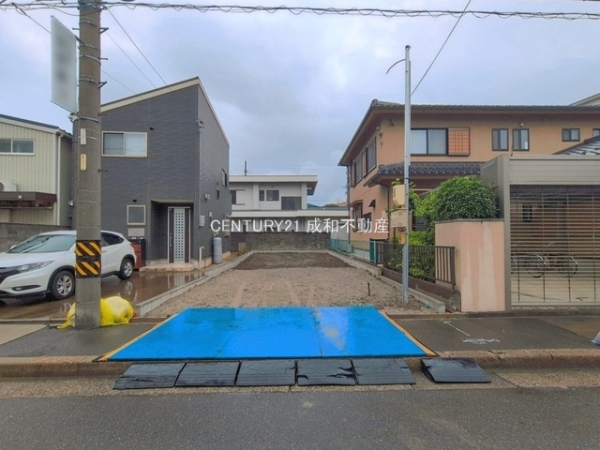 名古屋市中村区二ツ橋町２丁目の新築一戸建