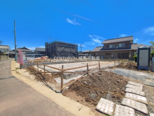 一宮市北方町北方字中屋敷郷の新築一戸建