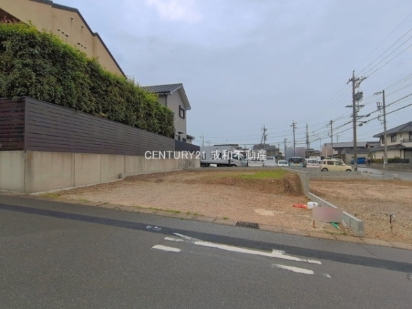 西尾市伊藤４丁目の新築一戸建