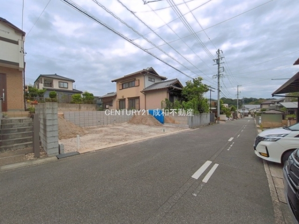 愛知郡東郷町御岳２丁目の新築一戸建