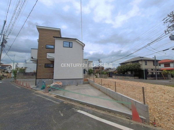 名古屋市千種区希望ケ丘３丁目の新築一戸建