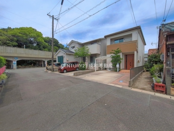 春日井市南花長町の中古一戸建て