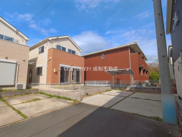 岡崎市稲熊町字８丁目の中古一戸建て