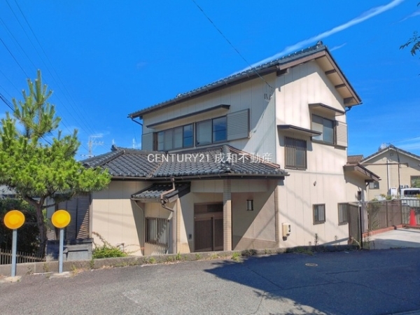 豊明市栄町九左山の中古一戸建