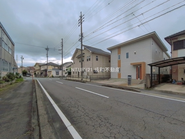 西尾市伊藤５丁目の中古一戸建て