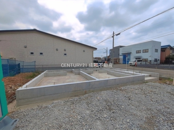 春日井市鳥居松町2丁目の新築一戸建