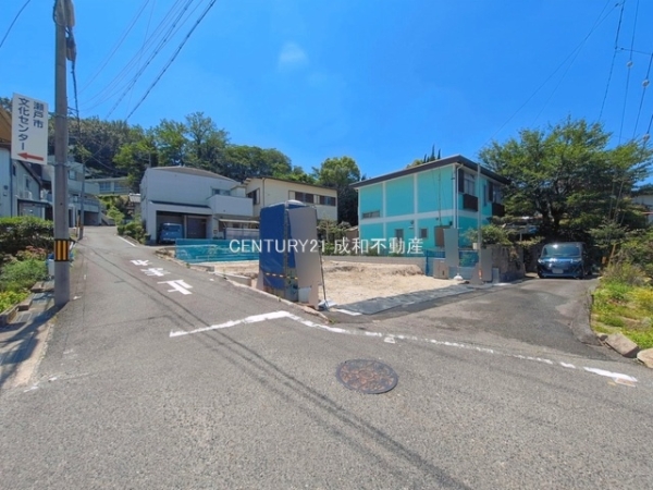 瀬戸市東権現町の新築一戸建