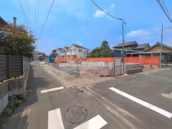 名古屋市中川区江松４丁目の新築一戸建