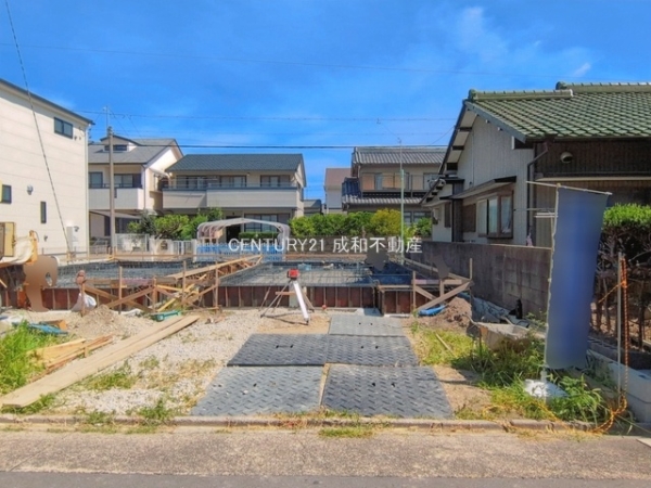 名古屋市中村区諏訪町２丁目の新築一戸建