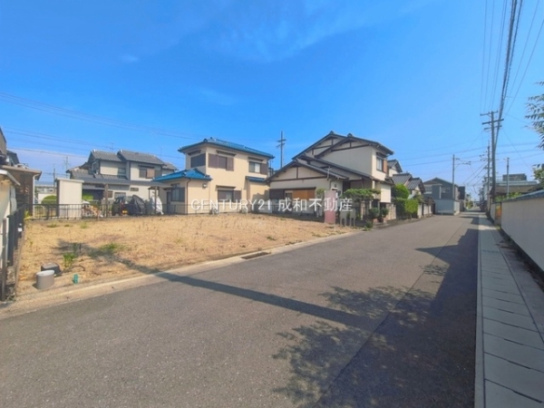 一宮市小信中島字中平の新築一戸建