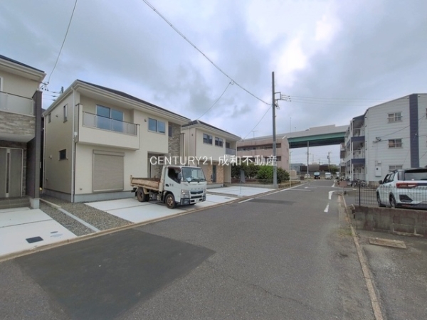名古屋市中川区万場１丁目の新築一戸建