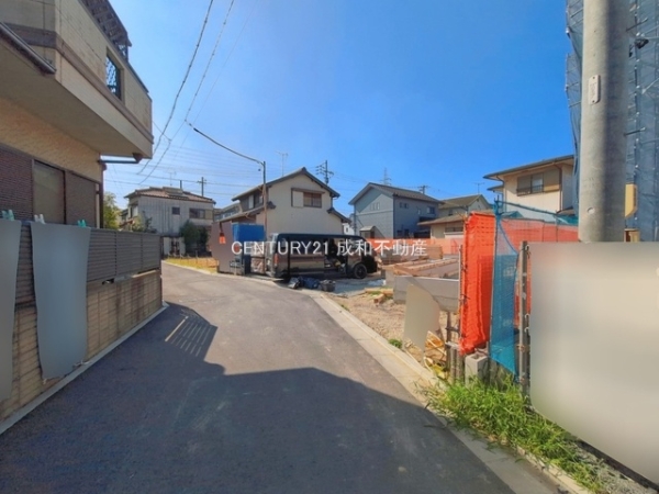 東海市富木島町山中の新築一戸建