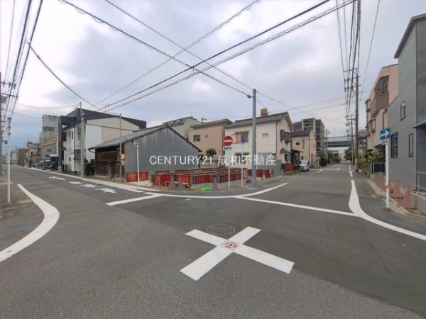名古屋市中村区五反城町６丁目の新築一戸建
