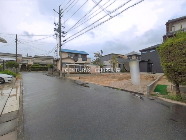 愛知郡東郷町大字和合字牛廻間の新築一戸建