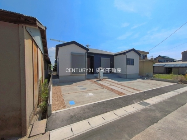 西尾市一色町生田中萱野の新築一戸建