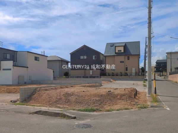 知多郡武豊町大字冨貴字新薄里の新築一戸建