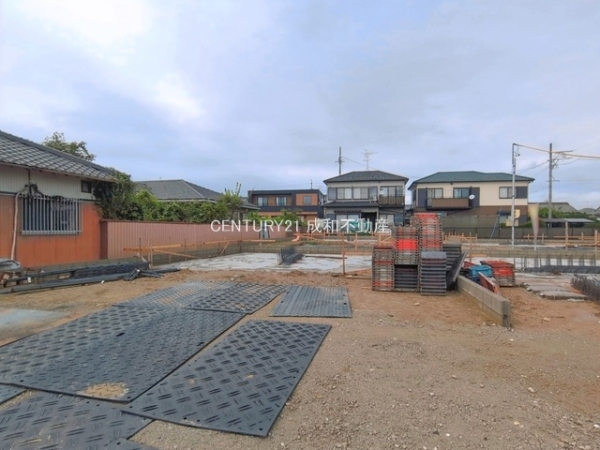一宮市時之島字新田東の新築一戸建